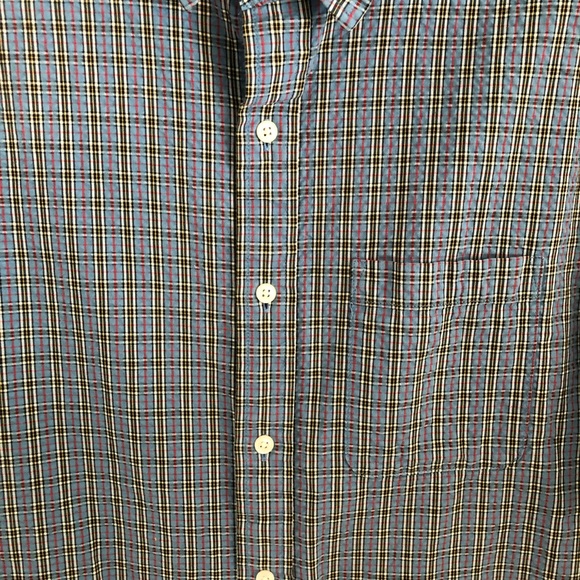 LL Bean Plaid Seersucker SS Men’s Shirt Medium - Picture 3 of 7